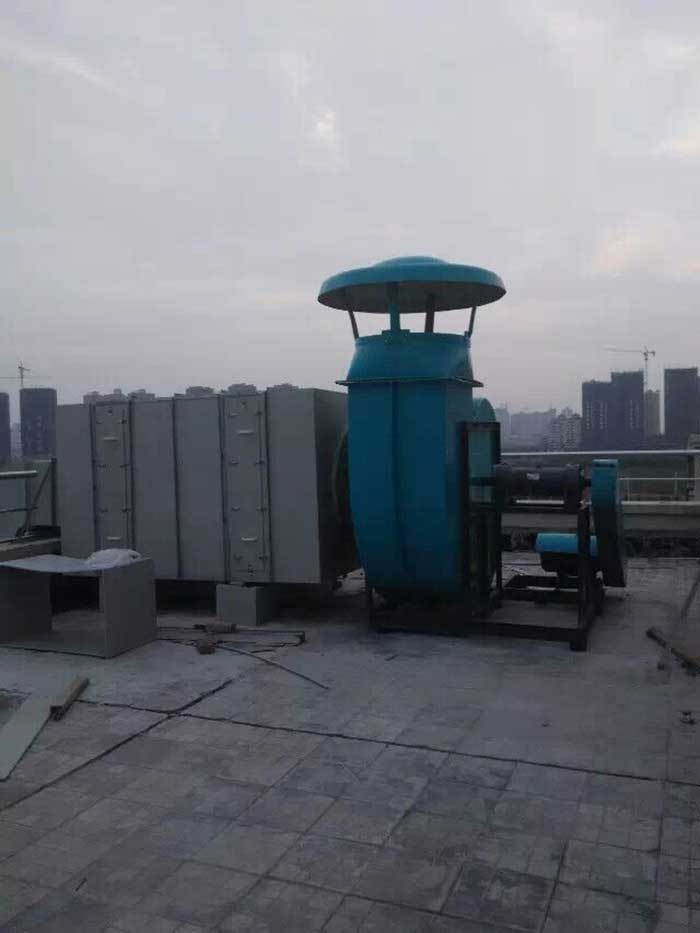 風(fēng)機(jī)2.jpg 風(fēng)機(jī)2.jpg