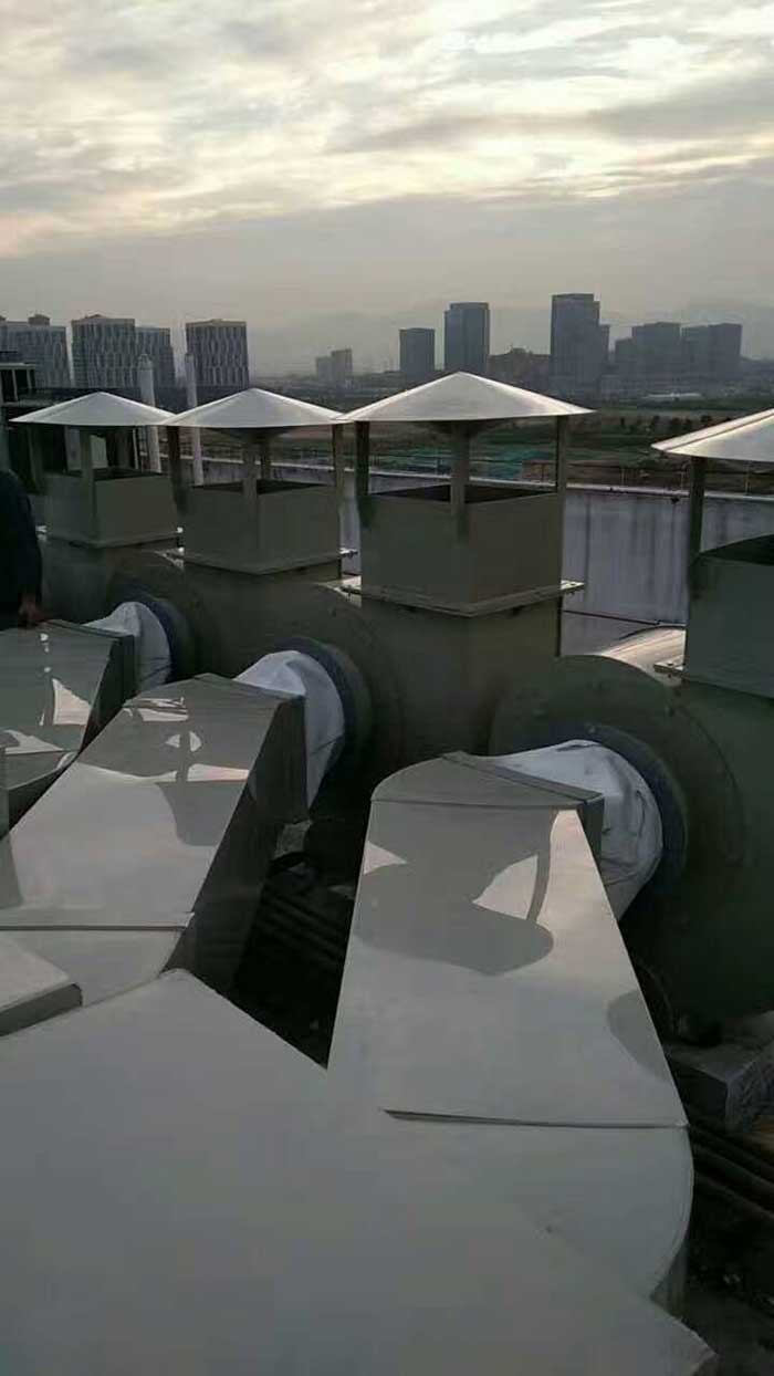 風(fēng)機(jī)3.jpg 風(fēng)機(jī)3.jpg